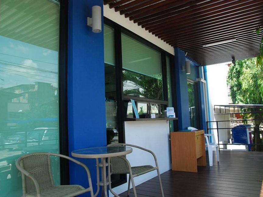 Riski Residencia Bangkok Exterior foto